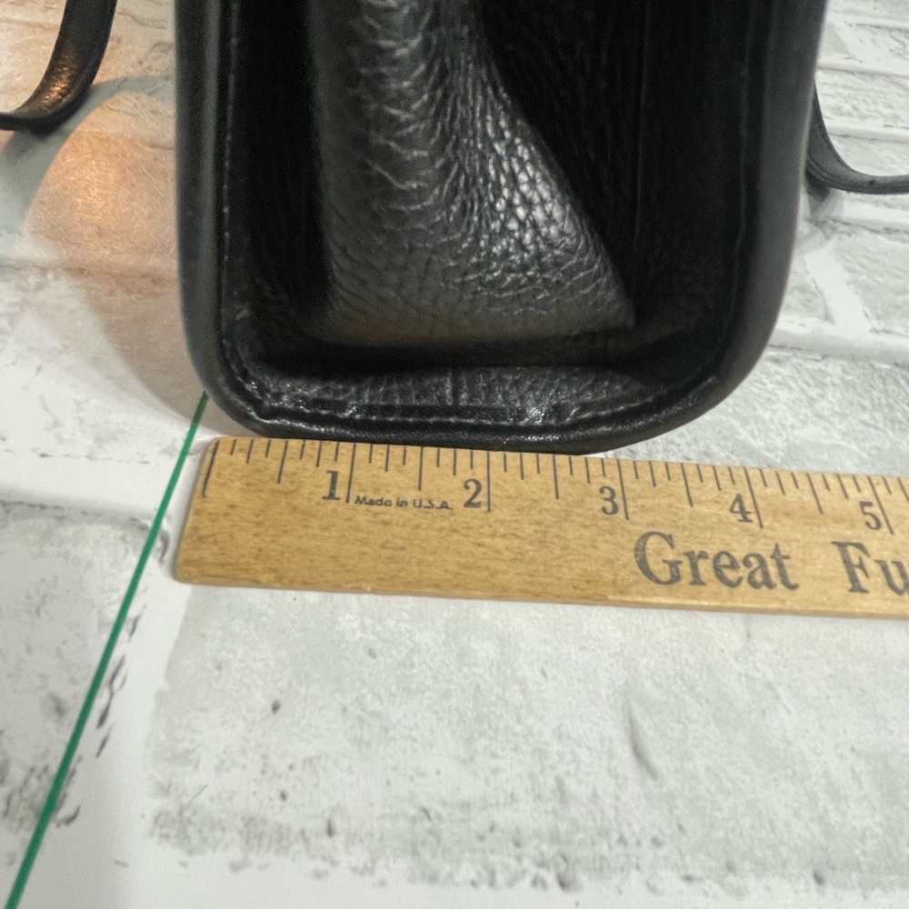 Brighton Black Crocodile-Embossed leather Shoulder Bag. Hearts. Pre-owned. Tote - Picture 12 of 16
